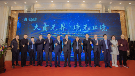 �人�̹����Ĵ���k��Ǯ��֮�ҵڶ���������������&middot;�������ȵ�ʢ����Ļ