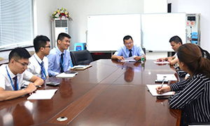 �����µ��ڱ�֮��-k��Ǯ��֮�Ұ��շֹ�˾�Ϸʳ�����·����Ա����ְ��ѵ