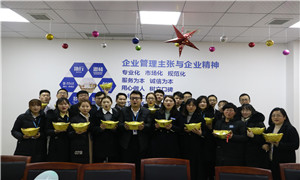 Т�е귢չ&ldquo;k��Ǯ����ʿ���湦�����˵�ͷ���ź�&rdquo;� 